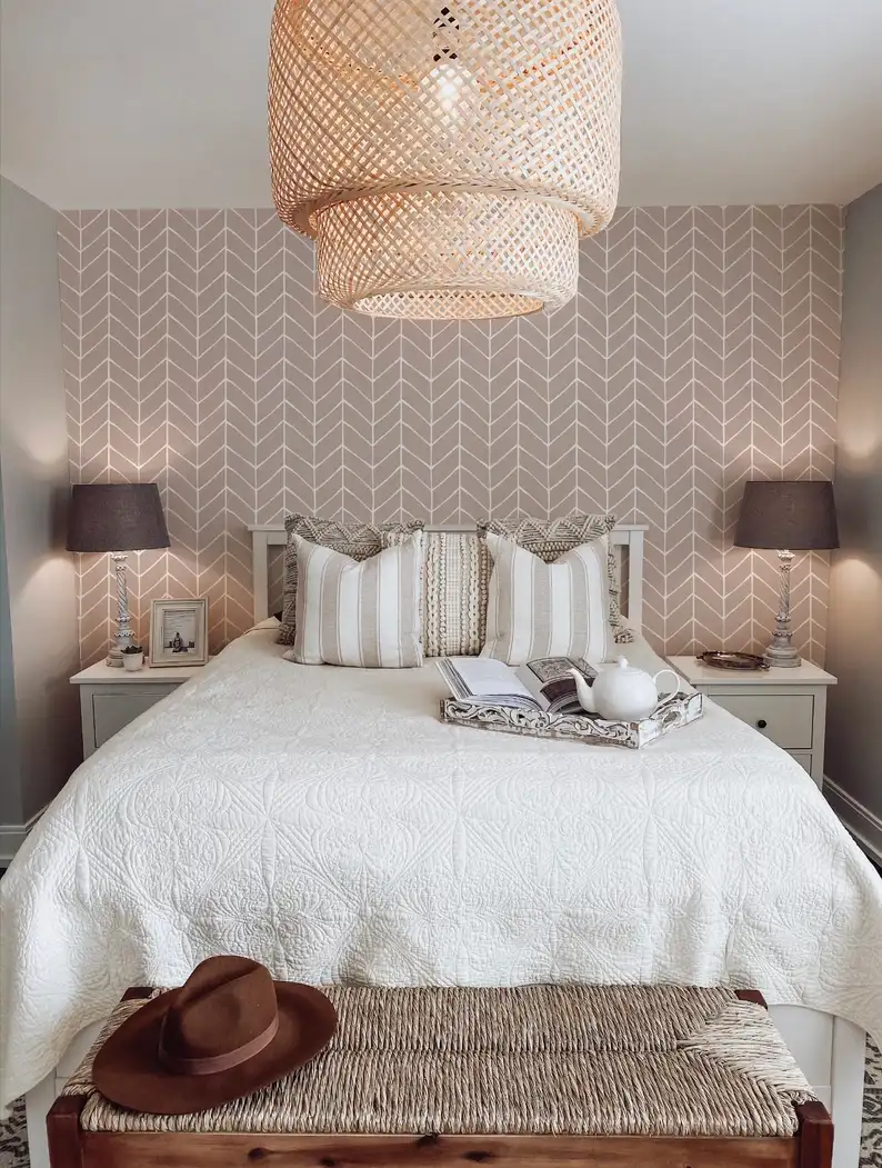 Wallpaper installation in Glendale, AZ